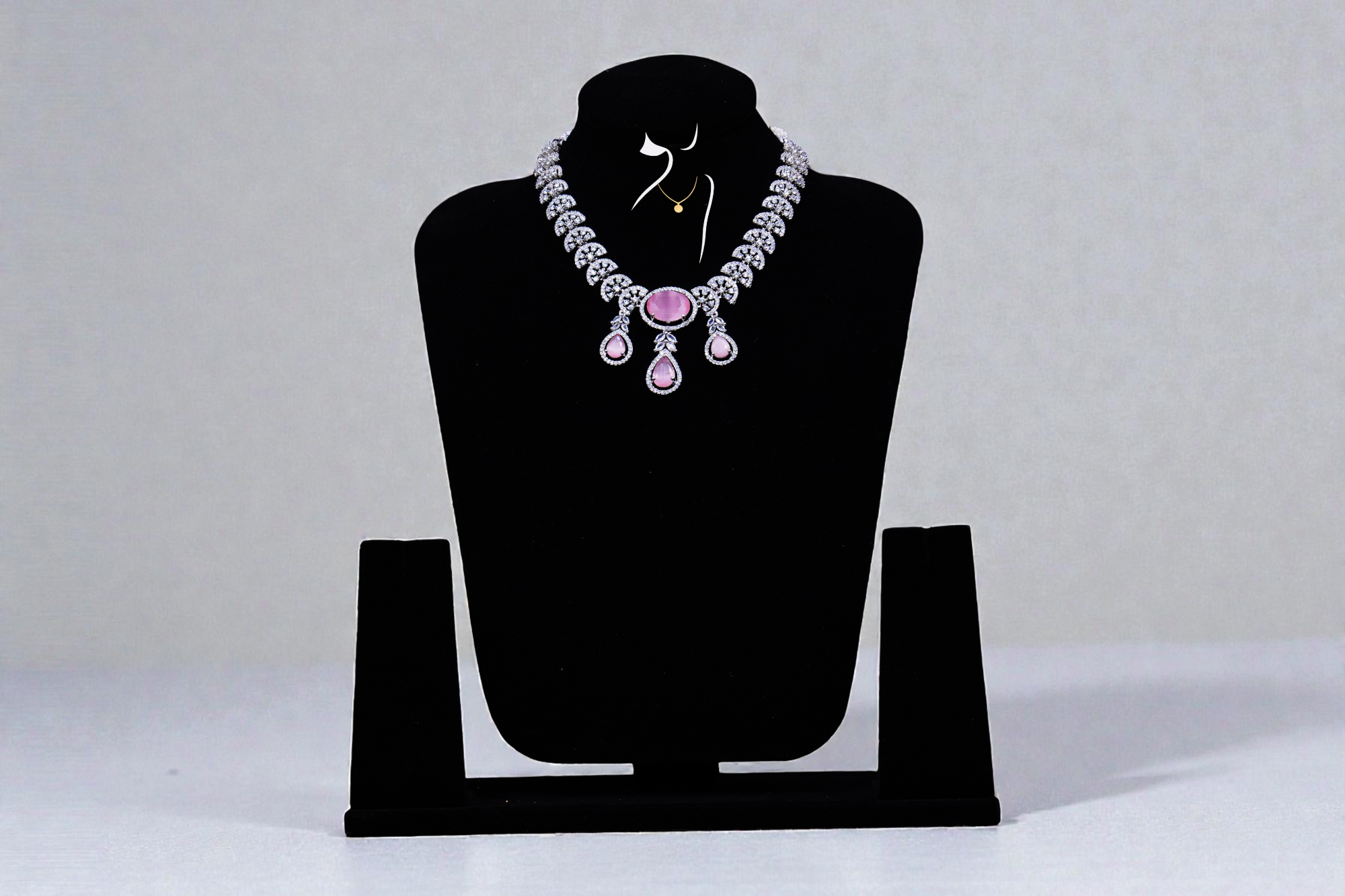 Platinum Moon Neckless Set