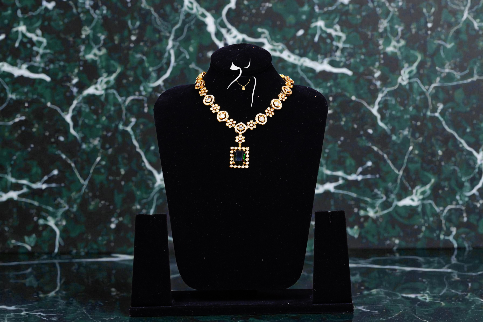 Victorian Square Green Stone